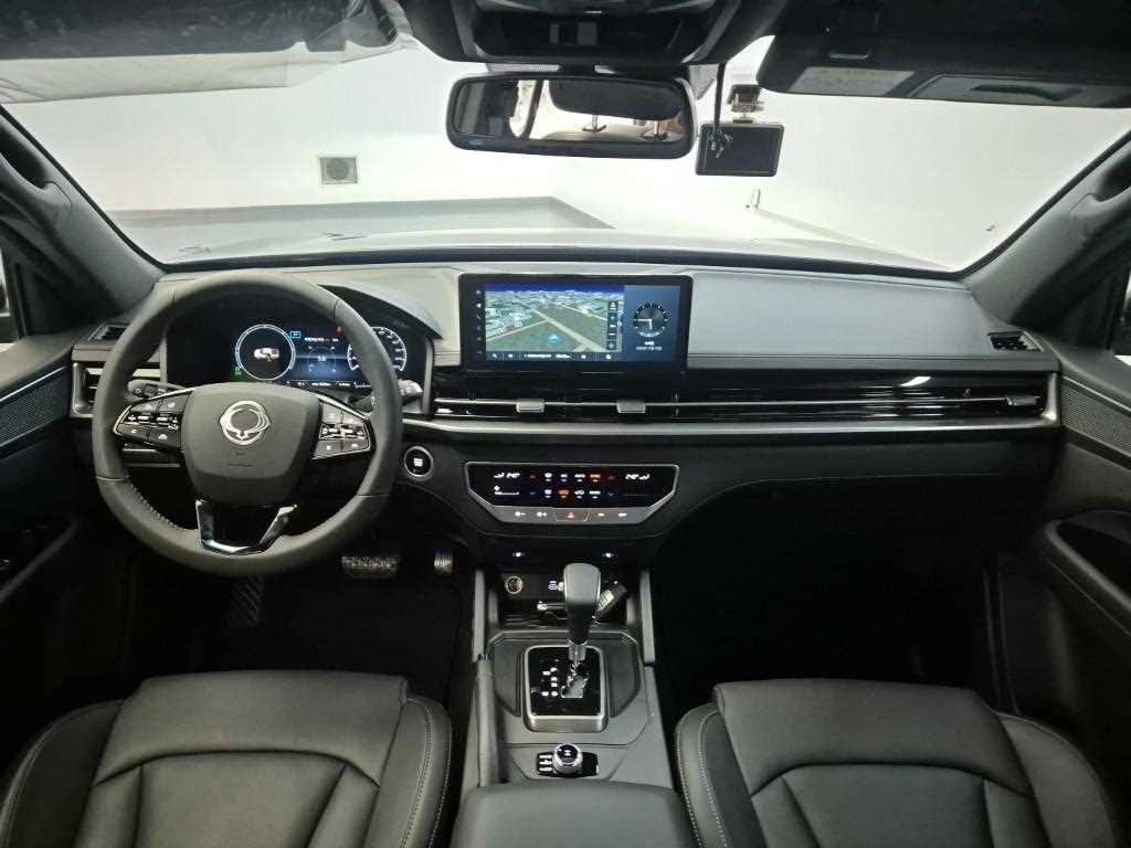 Ssangyong Rexton - Vista 7