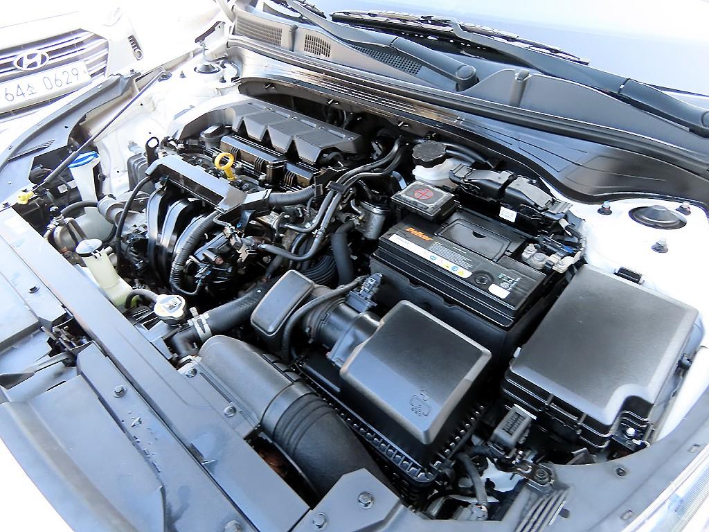 KIA K3 2019 Blanco - Importación desde Corea - HF Imports Iquique - Foto 17