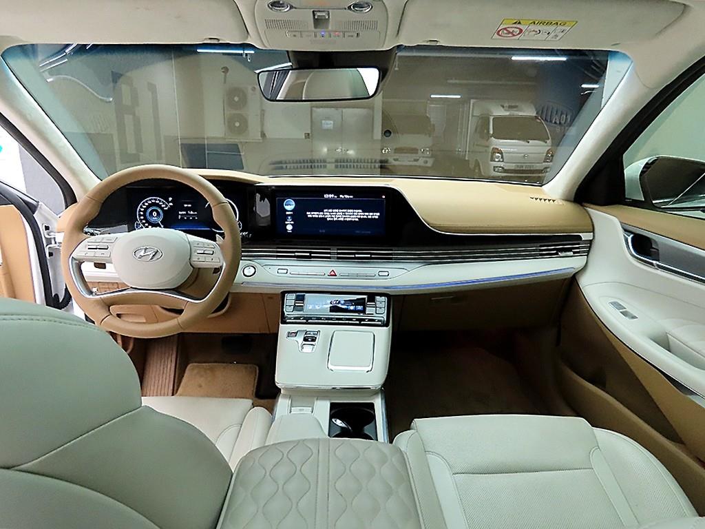 HYUNDAI Grandeur - Vista 7