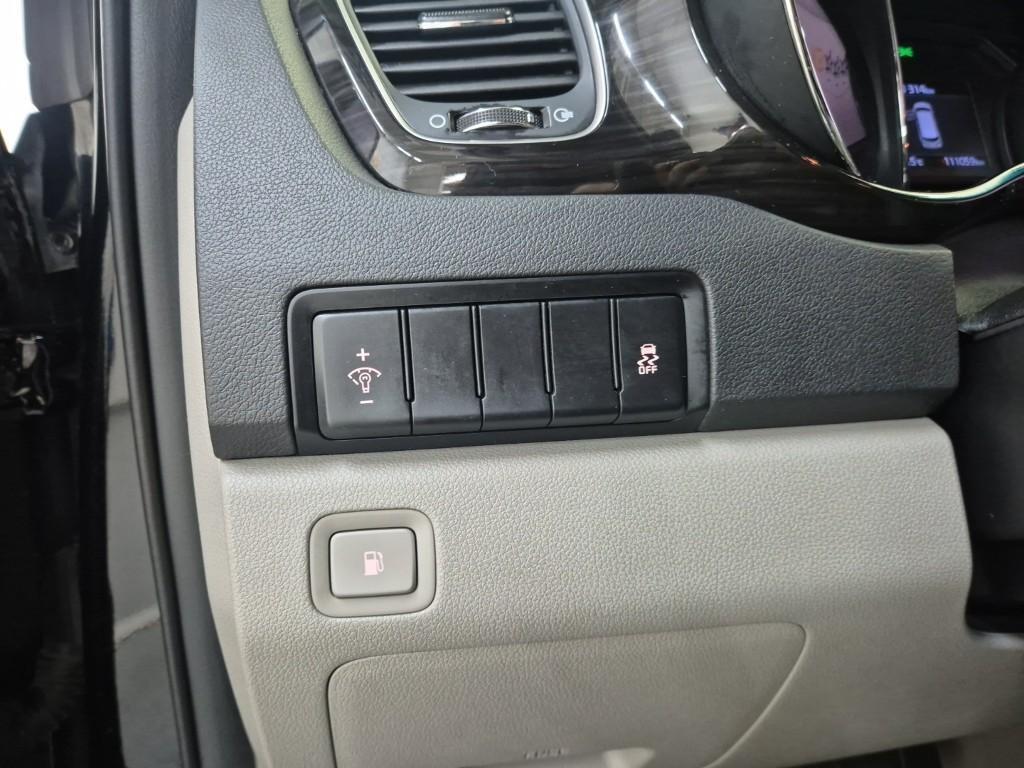 KIA Carnival 2019 Negro - Importación desde Corea - HF Imports Iquique - Foto 17
