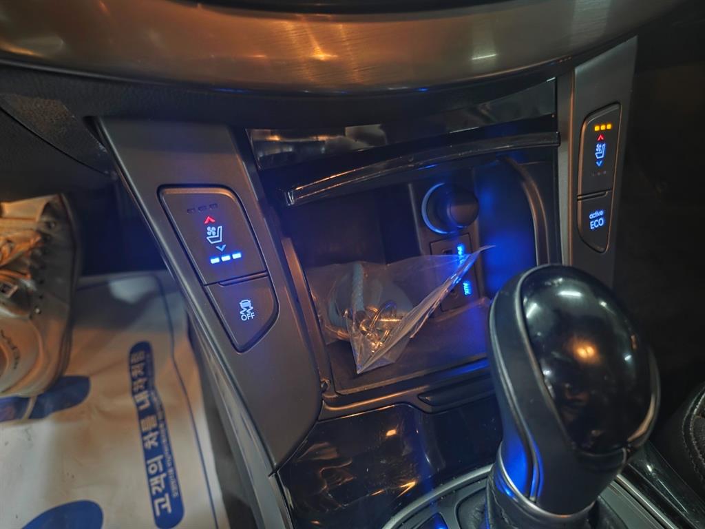 HYUNDAI i40 - Vista 10