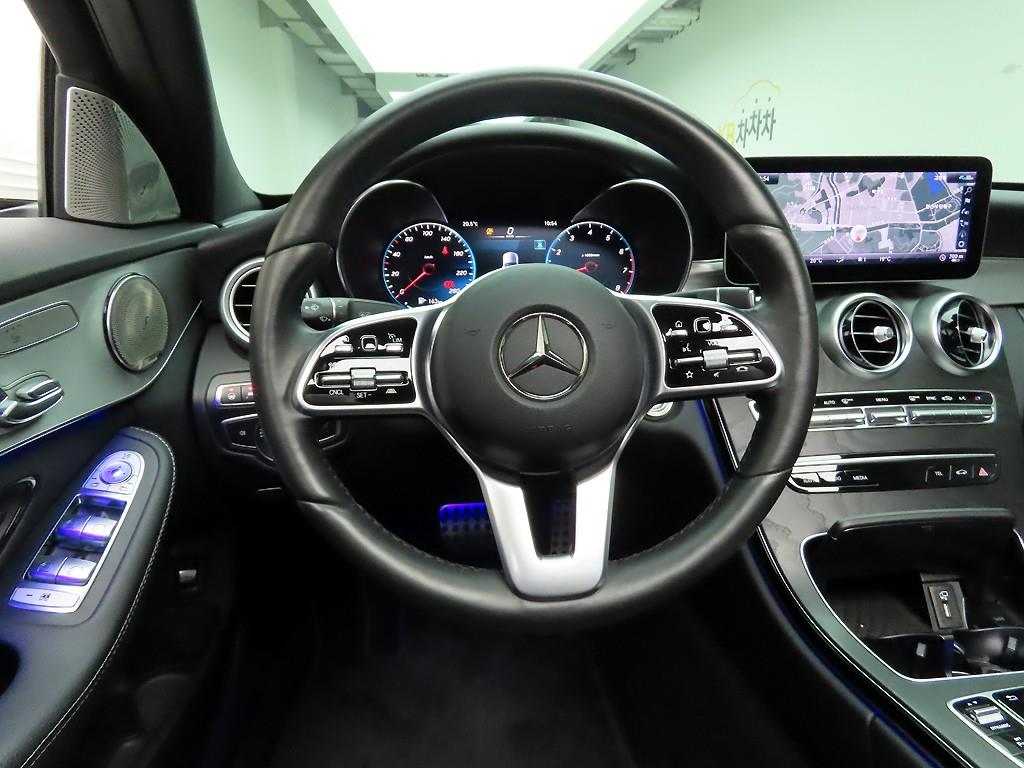 Mercedes Benz C Class - Vista 8