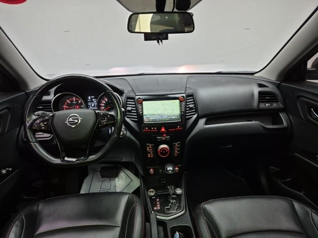 Ssangyong Tivoli - Vista 7