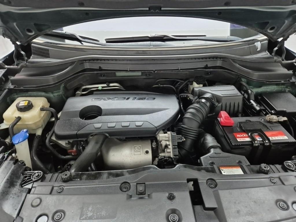 Ssangyong Tivoli - Vista 5