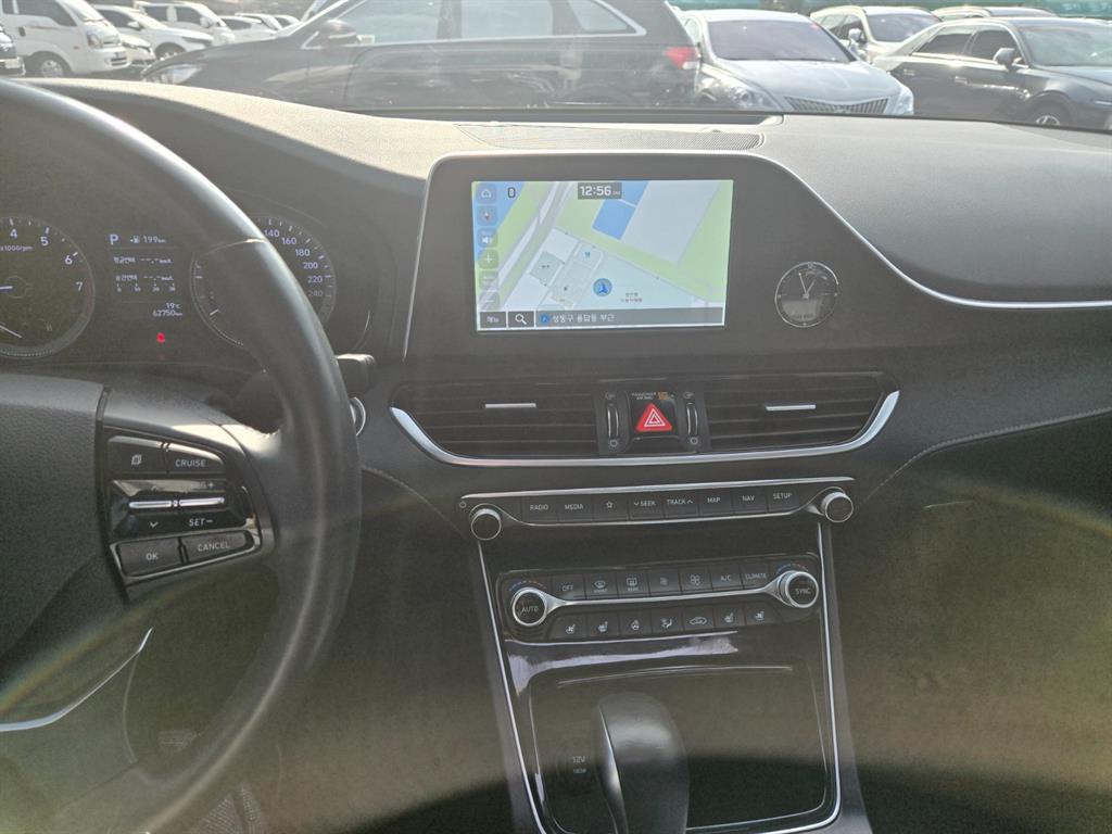 HYUNDAI Grandeur 2018 Negro - Importación desde Corea - HF Imports Iquique - Foto 15