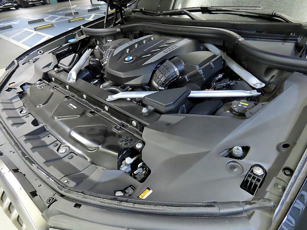 BMW X7 2021 Negro - Importación desde Corea - HF Imports Iquique - Foto 19