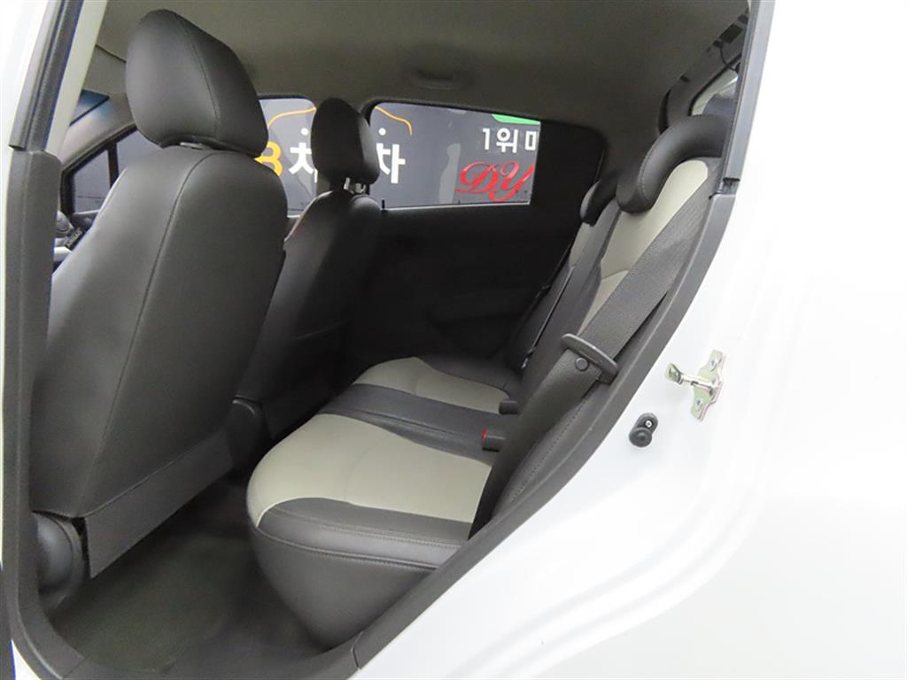 Chevrolet Spark - Vista 6