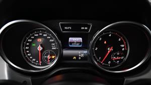 Mercedes Benz GLE Class - Vista 12