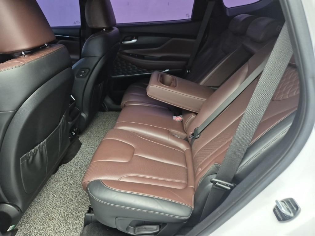 HYUNDAI Santa Fe - Vista 9