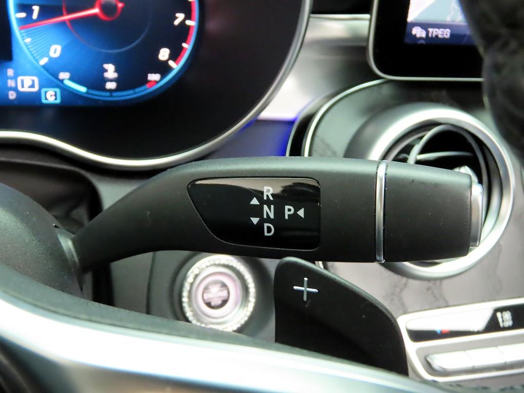 Mercedes Benz C Class - Vista 12