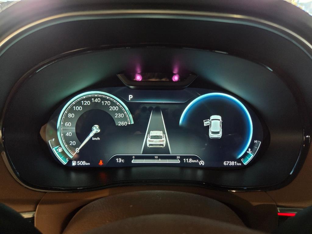 Genesis GV70 - Vista 10