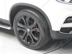 Ssangyong Rexton - Vista 10