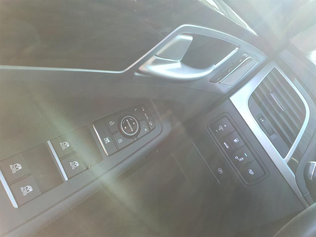 Genesis G80 2018 Negro - Importación desde Corea - HF Imports Iquique - Foto 16