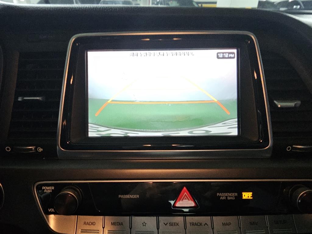 HYUNDAI Sonata - Vista 10