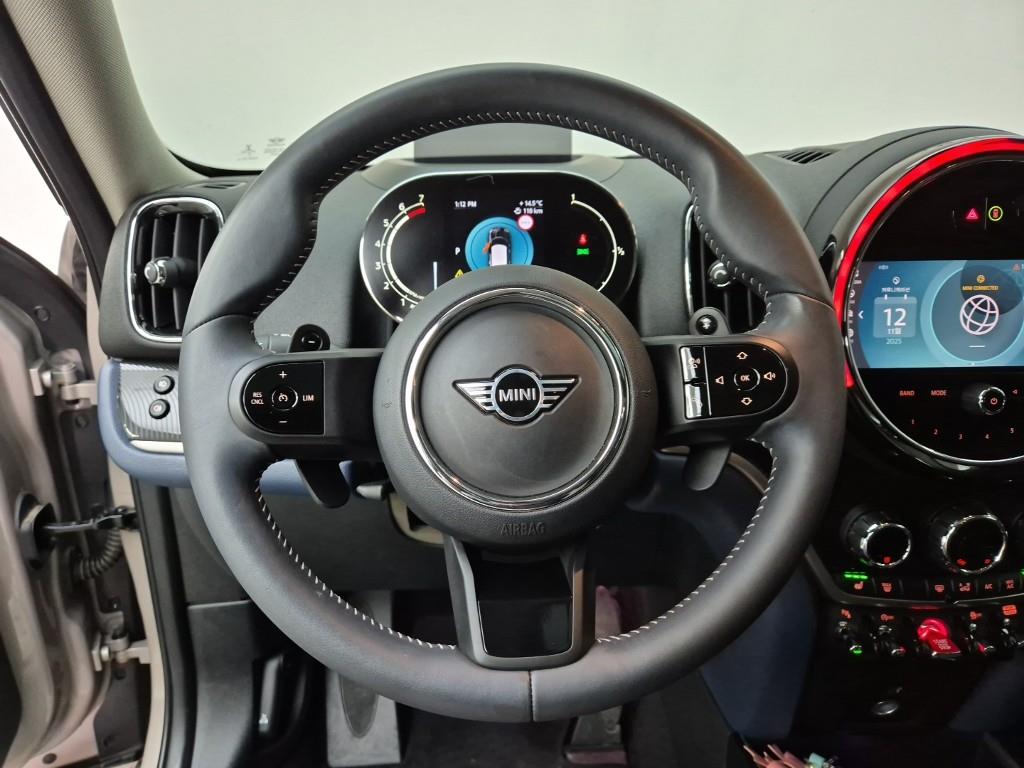 Mini Countryman - Vista 9