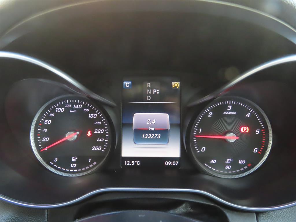 Mercedes Benz C Class 2016 Blanco - Importación desde Corea - HF Imports Iquique - Foto 7