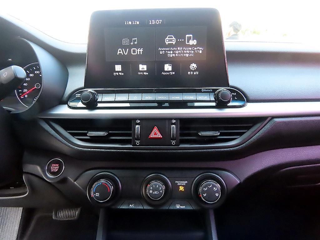 KIA K3 2019 Blanco - Importación desde Corea - HF Imports Iquique - Foto 13