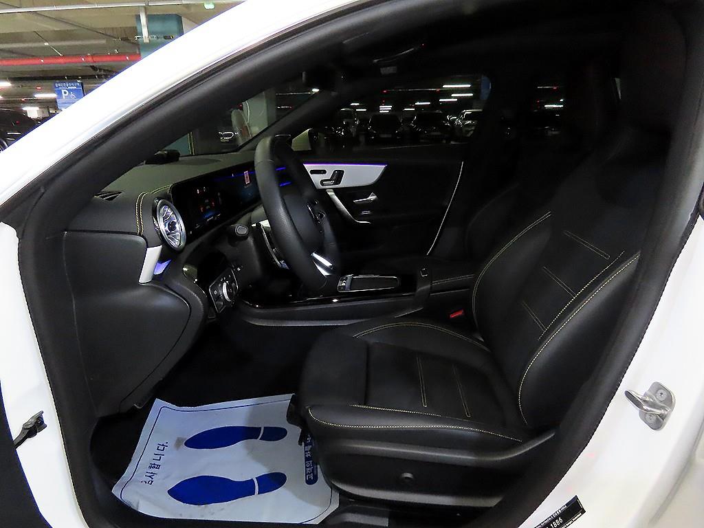 Mercedes Benz CLA Class - Vista 6