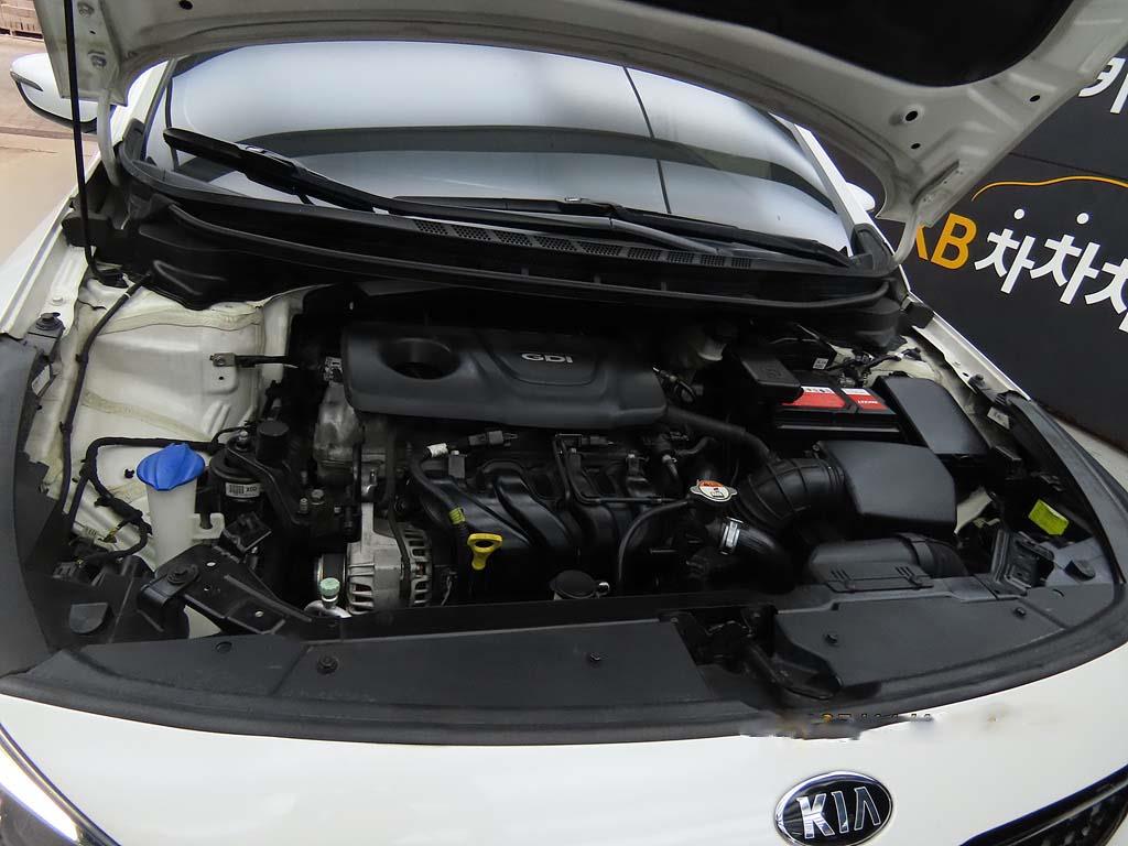 KIA K3 2016 Blanco - Importación desde Corea - HF Imports Iquique - Foto 19