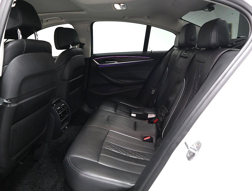 BMW 5 Series - Vista 10