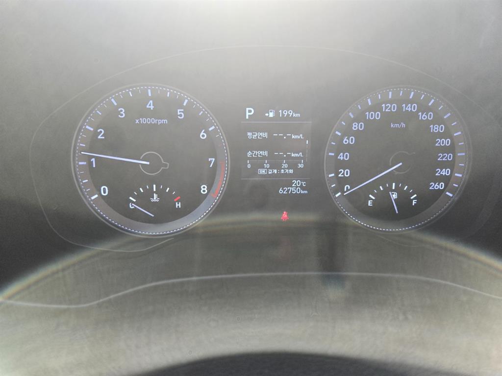 HYUNDAI Grandeur - Vista 6