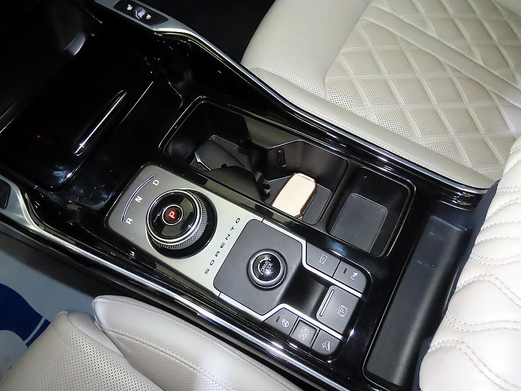 KIA Sorento - Vista 12