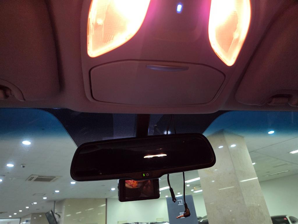 HYUNDAI Santa Fe 2015 Blanco - Importación desde Corea - HF Imports Iquique - Foto 17