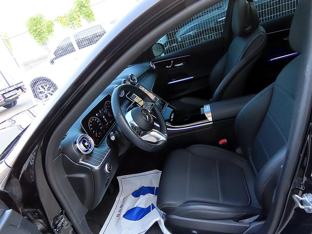 Mercedes Benz C Class - Vista 5