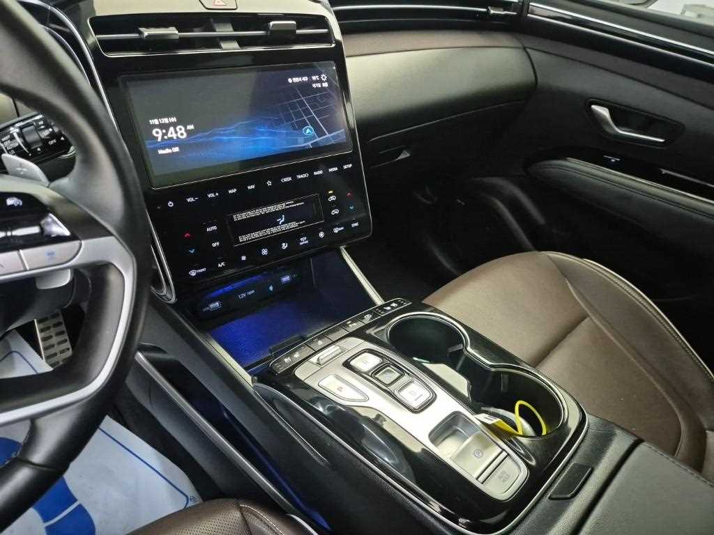 HYUNDAI Tucson - Vista 10