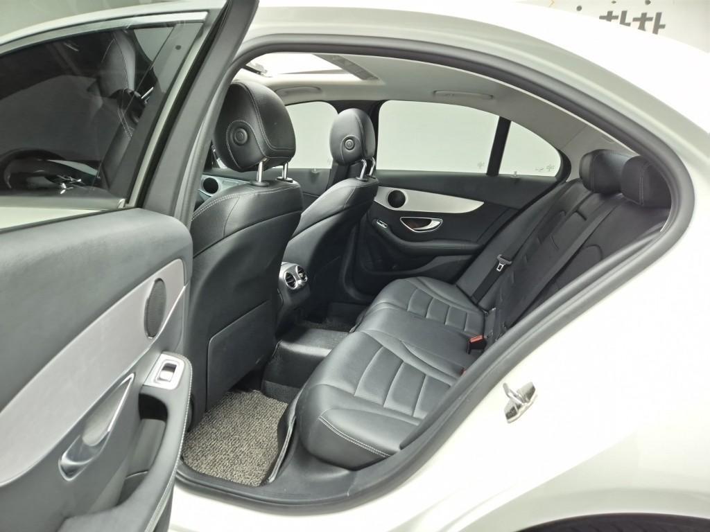 Mercedes Benz C Class 2020 Blanco - Importación desde Corea - HF Imports Iquique - Foto 14