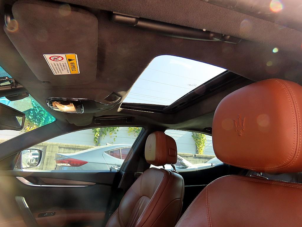 Maserati Ghibli 2015 Azul - Importación desde Corea - HF Imports Iquique - Foto 18