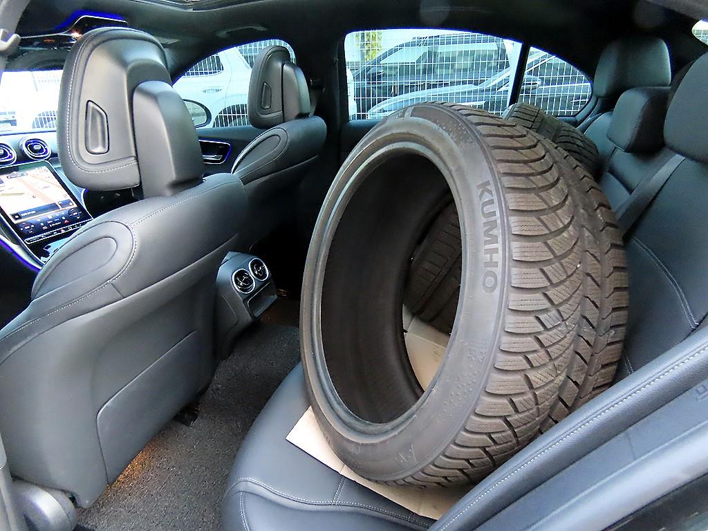 Mercedes Benz C Class - Vista 6