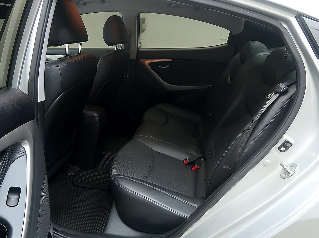 HYUNDAI Avante 2013 Gris - Importación desde Corea - HF Imports Iquique - Foto 12