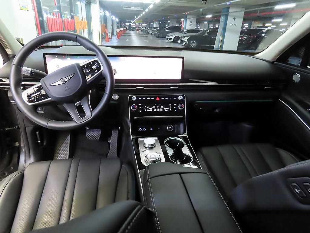 Genesis GV80 - Vista 11