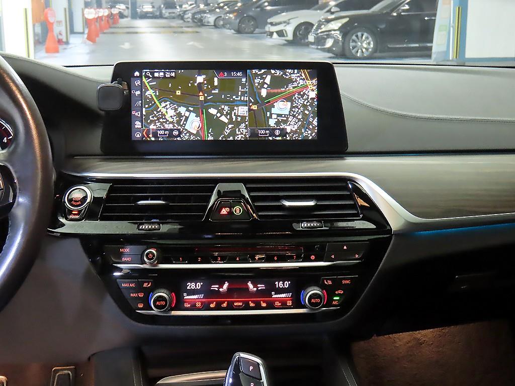 BMW 5 Series - Vista 10