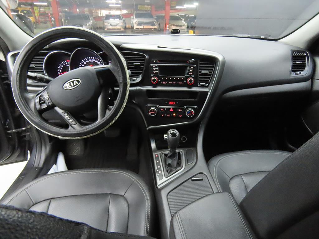KIA K5 - Vista 12