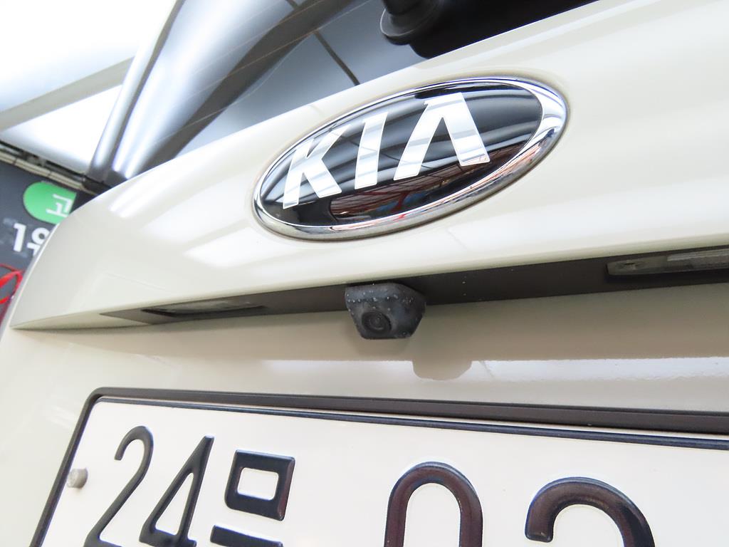 KIA Ray 2016 Blanco - Importación desde Corea - HF Imports Iquique - Foto 15