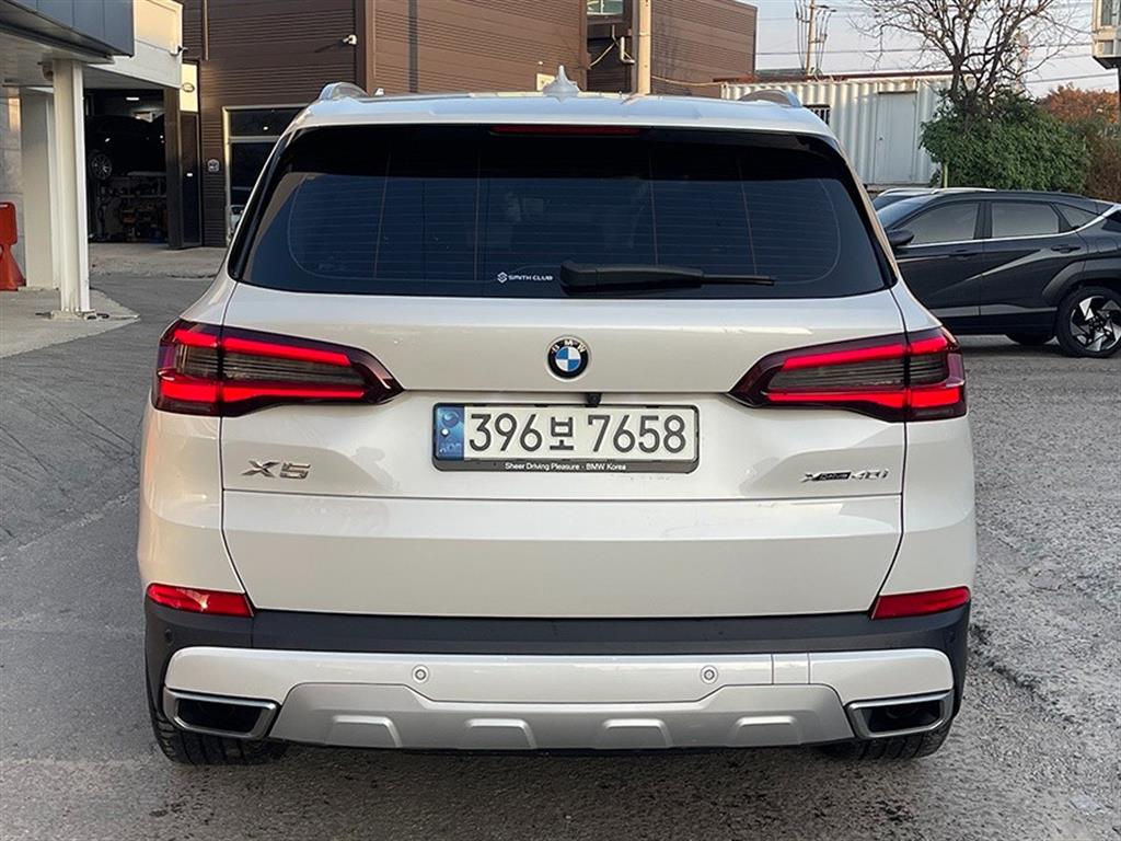 BMW X5 - Vista 4