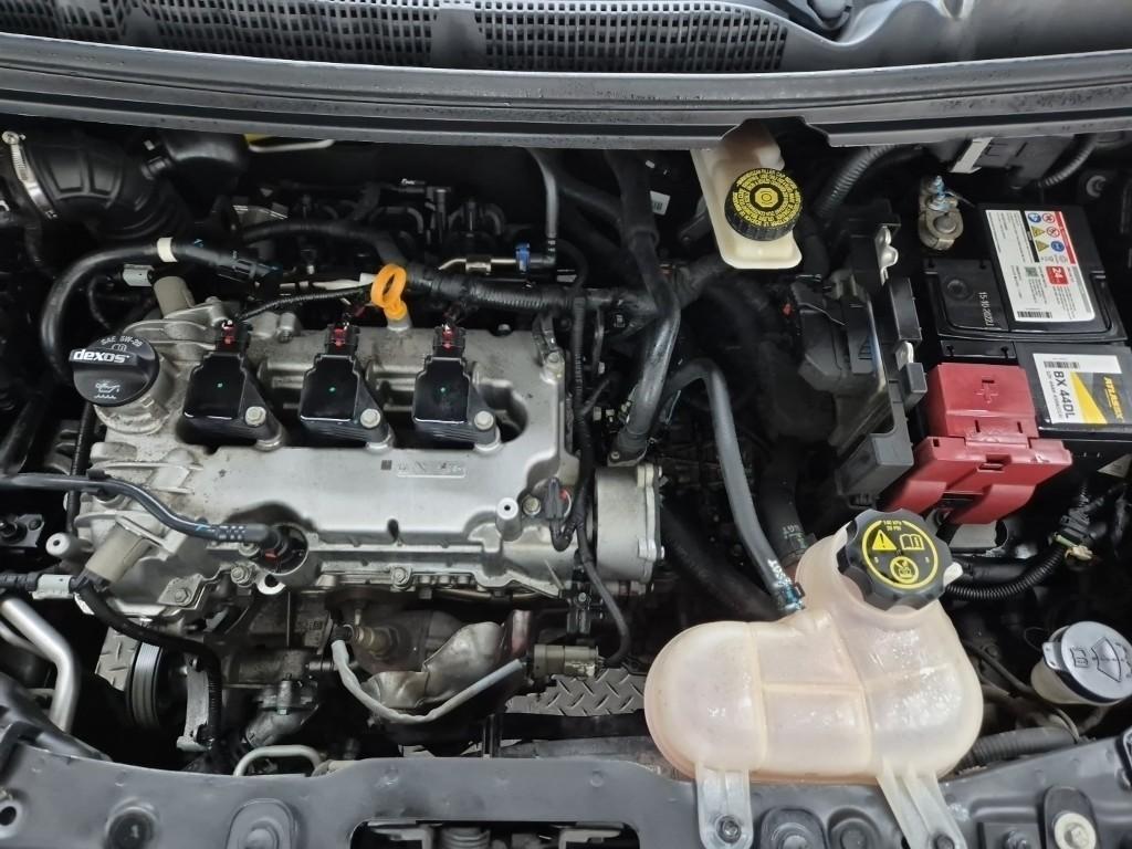 Chevrolet Spark - Vista 5