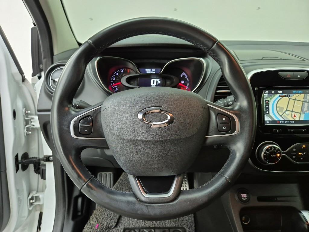 SAMSUNG QM3 - Vista 9