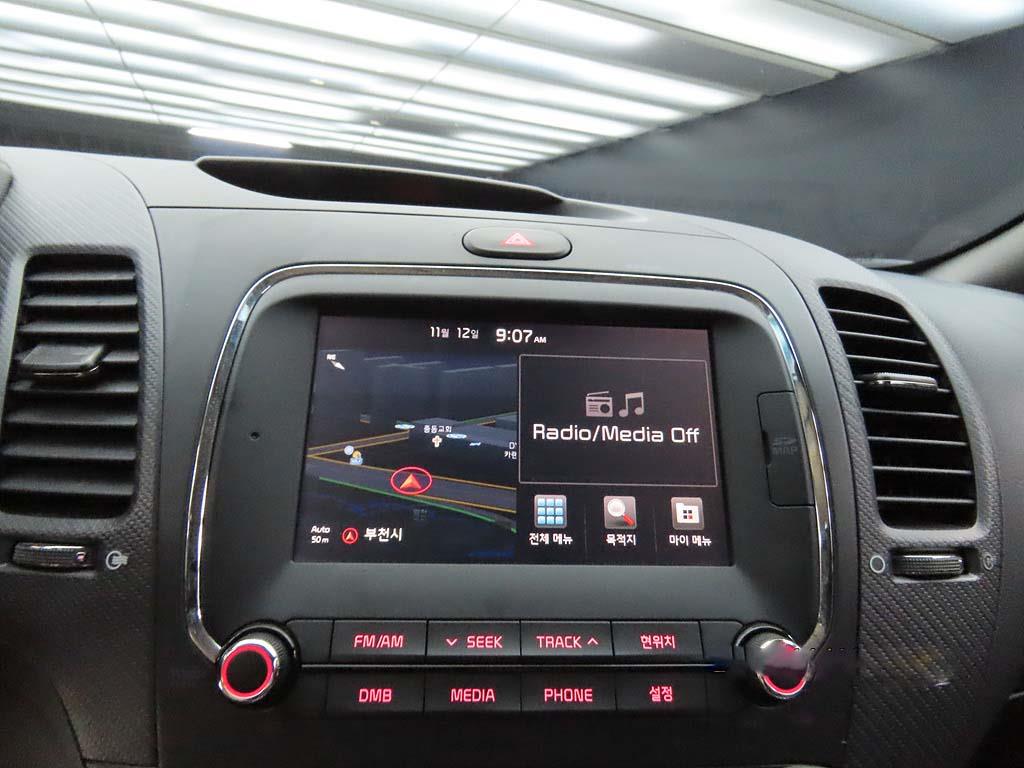 KIA K3 2016 Blanco - Importación desde Corea - HF Imports Iquique - Foto 13