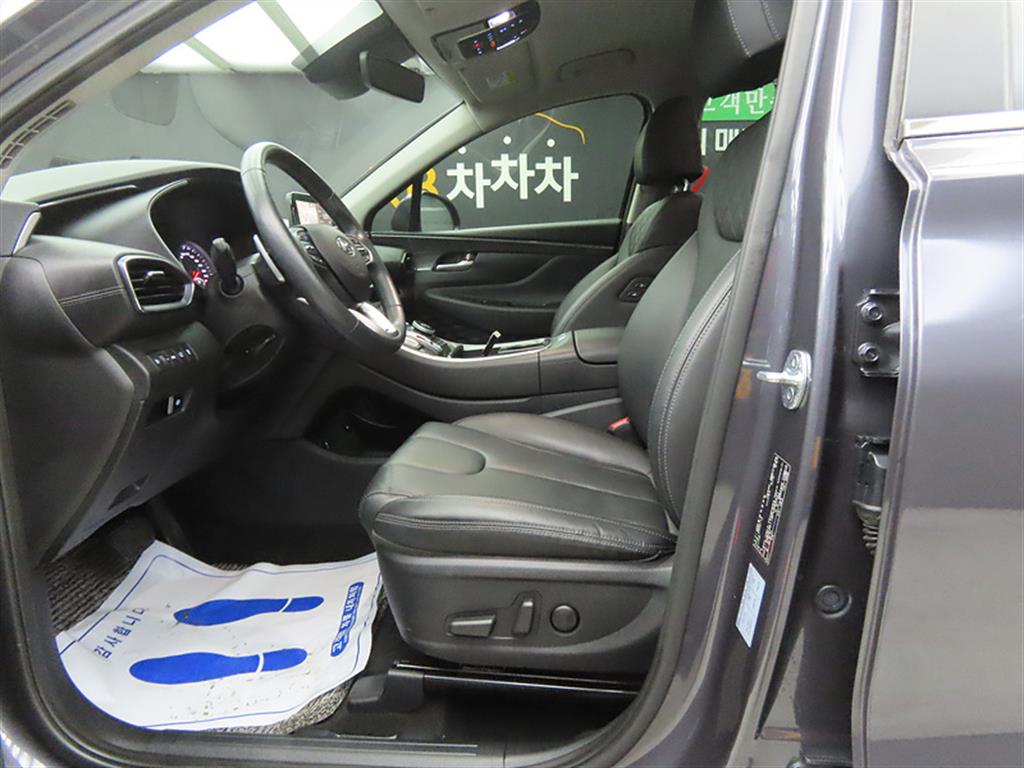 HYUNDAI Santa Fe - Vista 5