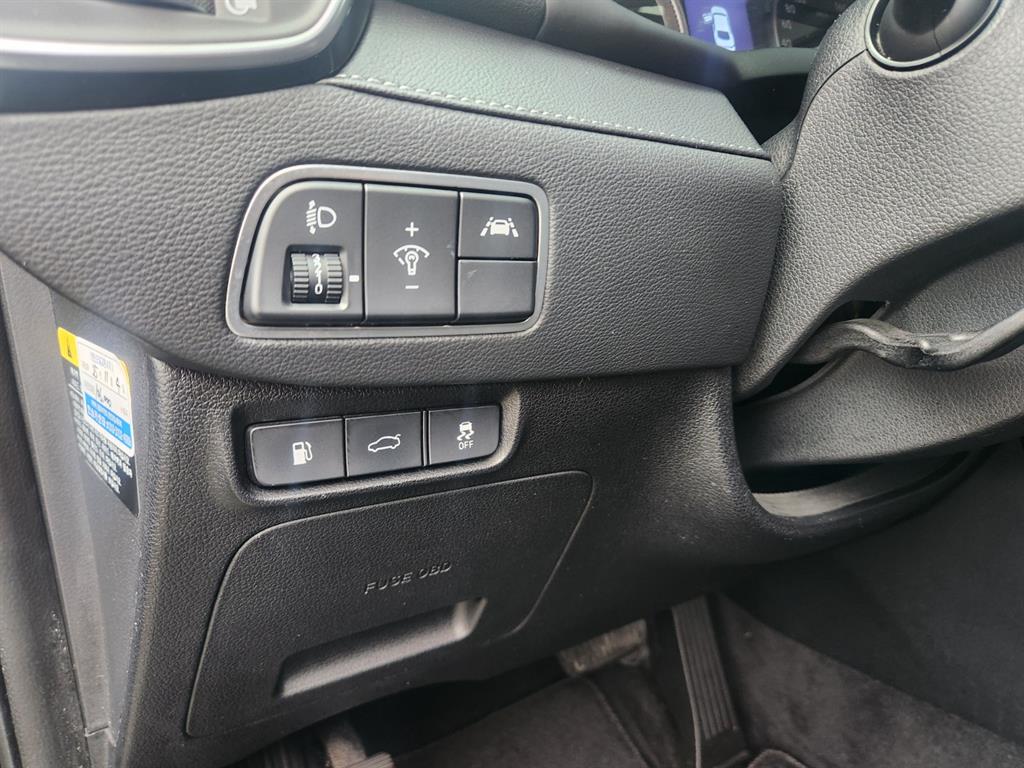 HYUNDAI Grandeur - Vista 11