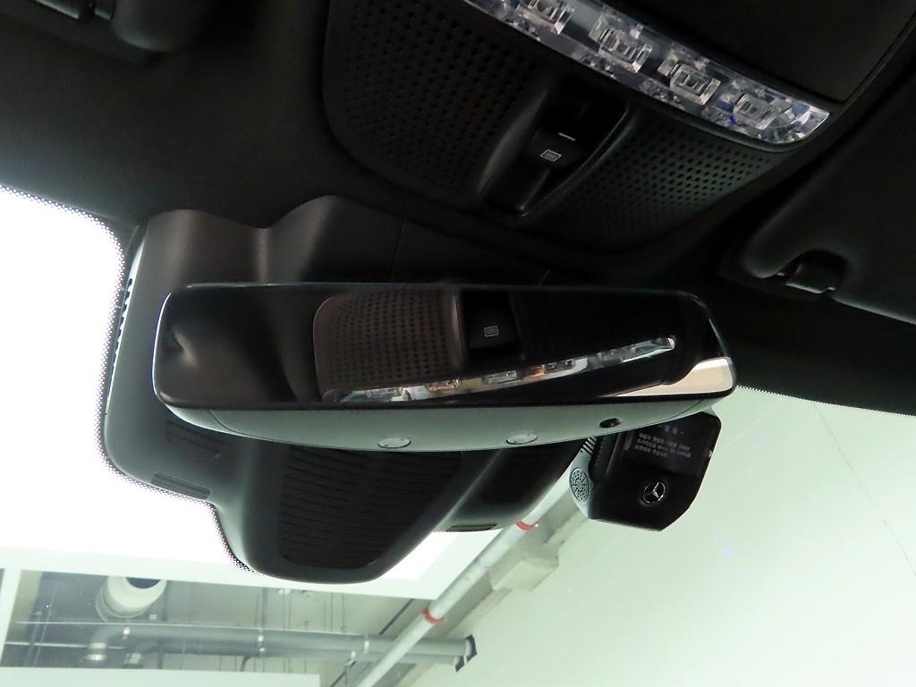 Mercedes Benz C Class 2021 Blanco - Importación desde Corea - HF Imports Iquique - Foto 16