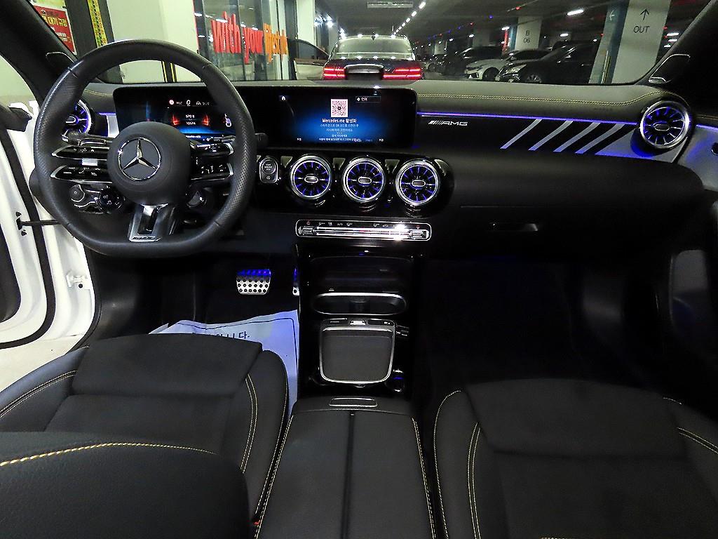 Mercedes Benz CLA Class - Vista 10