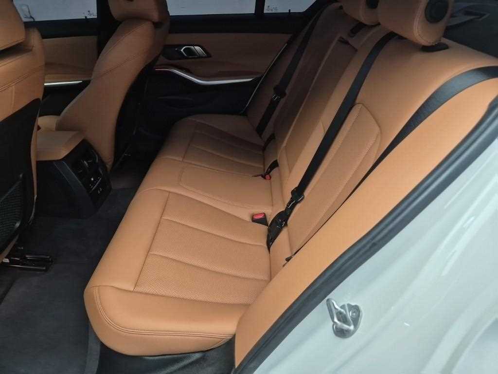 BMW 3 series - Vista 12