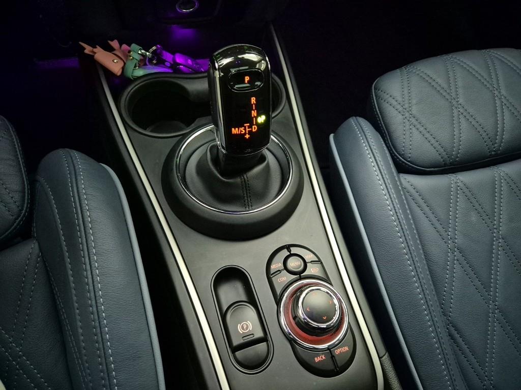 Mini Countryman - Vista 8