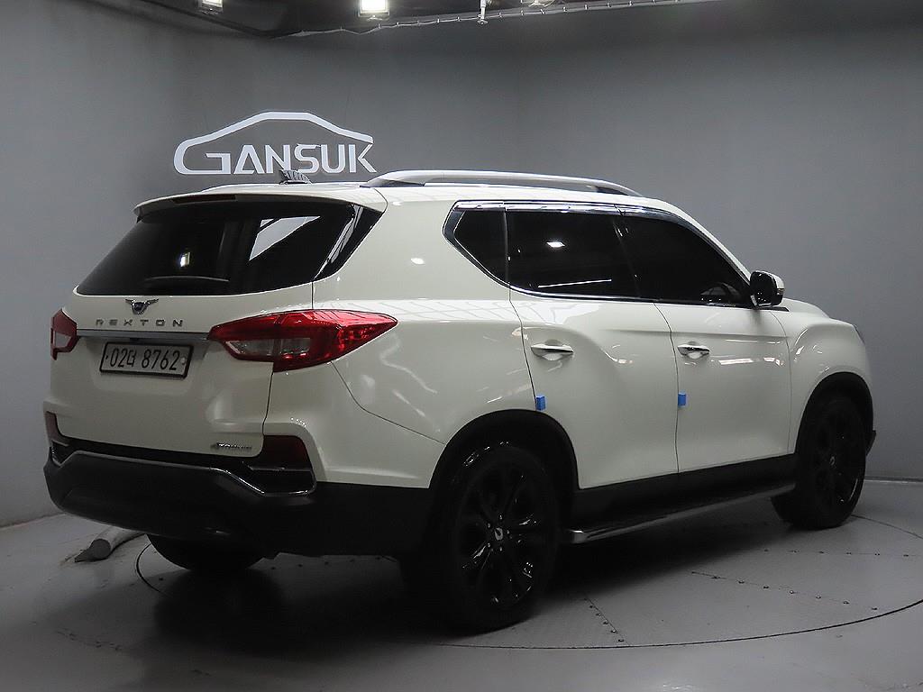 Ssangyong Rexton - Vista 7
