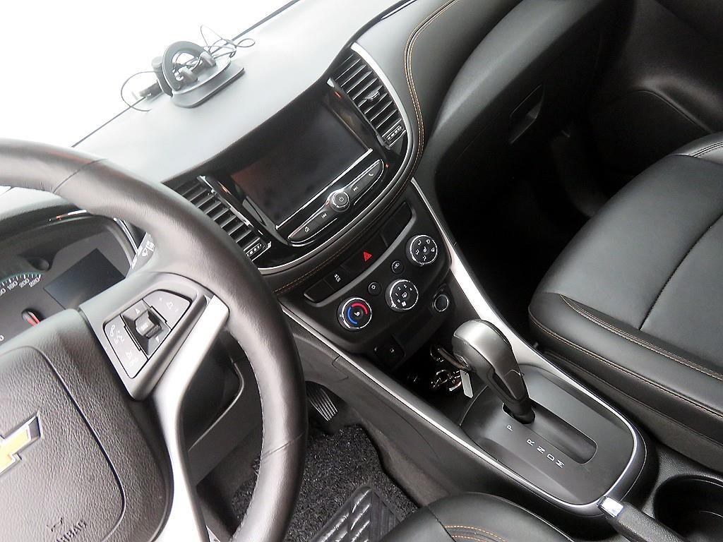 Chevrolet Trax - Vista 10