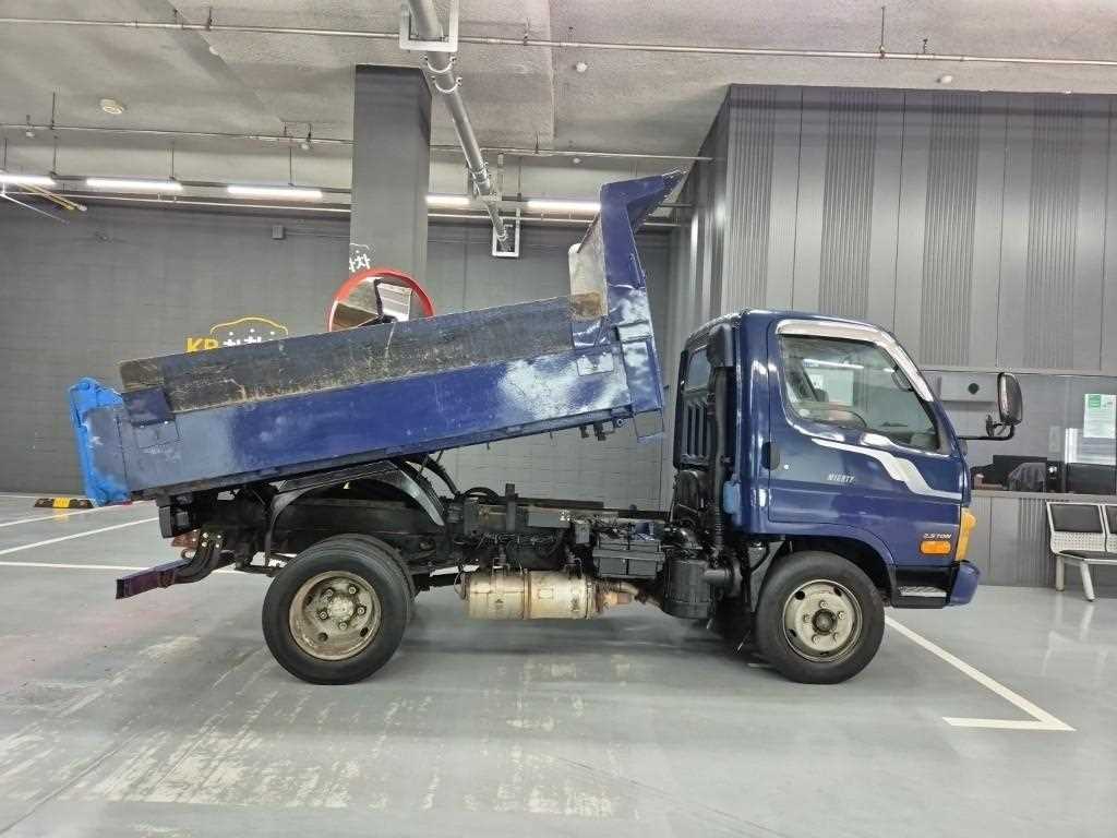 medium and large cargo dump 2006 Azul - Importación desde Corea - HF Imports Iquique - Foto 15